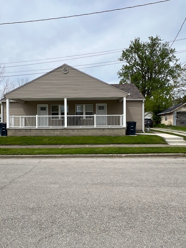 Photo - 408 John St Unit 408