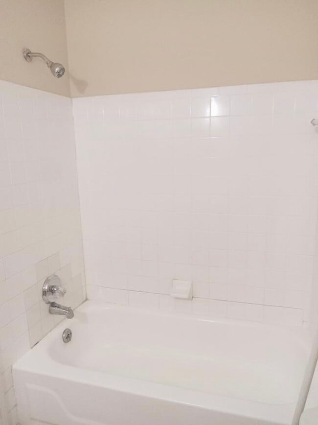 Photo - 2900 SE 50th Ct