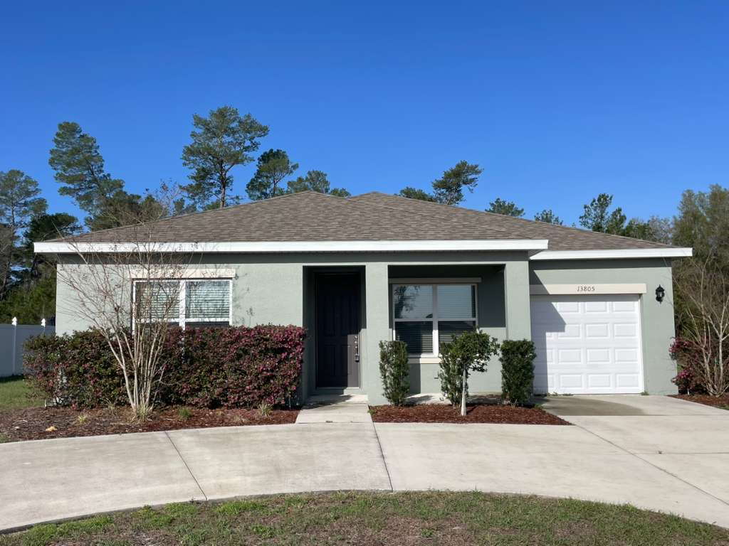 Beautiful 4 bedroom 2 bath home in Marion Oaks! - Beautiful 4 bedroom 2 bath home in Marion Oaks!