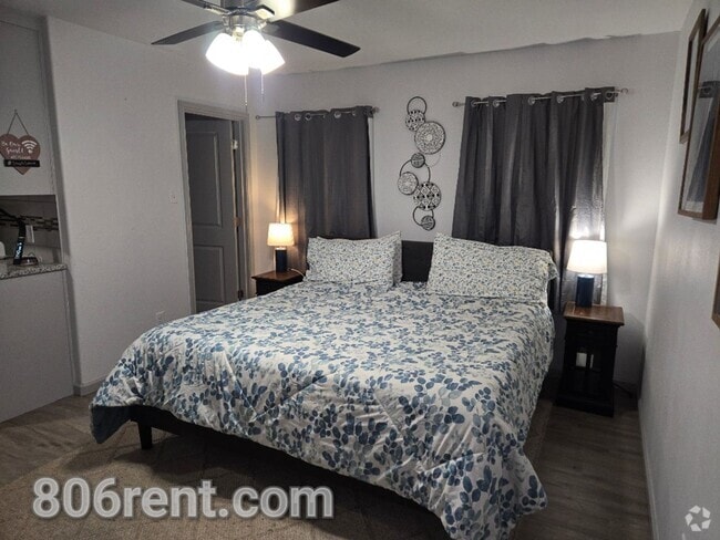 Building Photo - 3809 36th St Unit A Rental