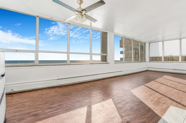 Photo - 6171 N Sheridan Rd Unit 2312