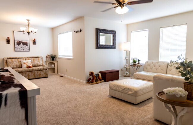 Photo - 2907 S Waverly St