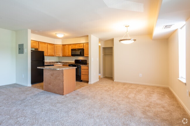 2 Bedroom, 2 Bath - Building 3 - Apt 304 - Brookstone