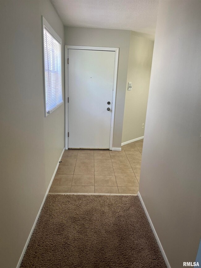 Photo - 2608-2632 W Willowlake Dr