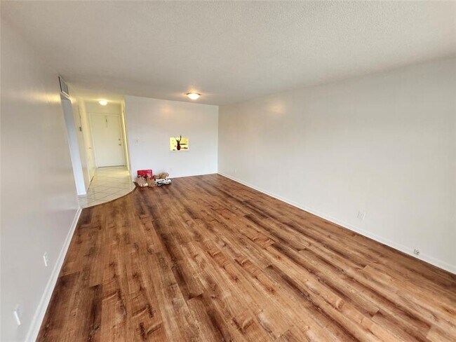 Photo - 4200 NW 3rd Ct Unit 309