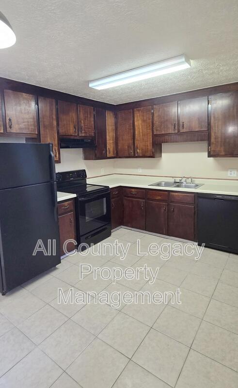 Photo - 1901 Patterson Ct