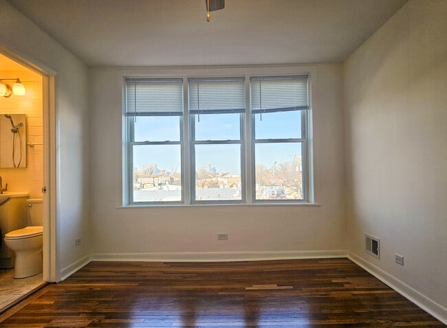 Photo - 2028 W 35th St Unit 3