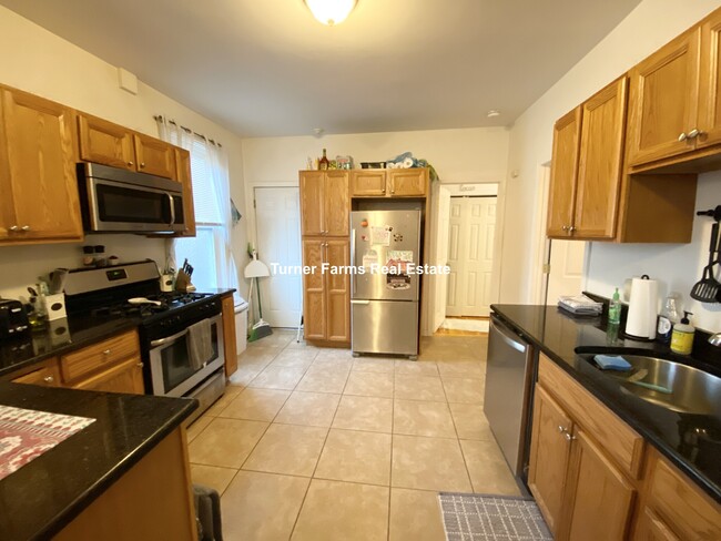 Photo - 52 Delle Ave Apartments Unit 2