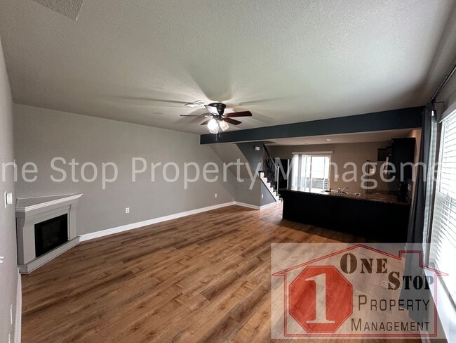 Photo - Gorgeous 3-Bed, 2.5-Bath Townhome in Raymore!