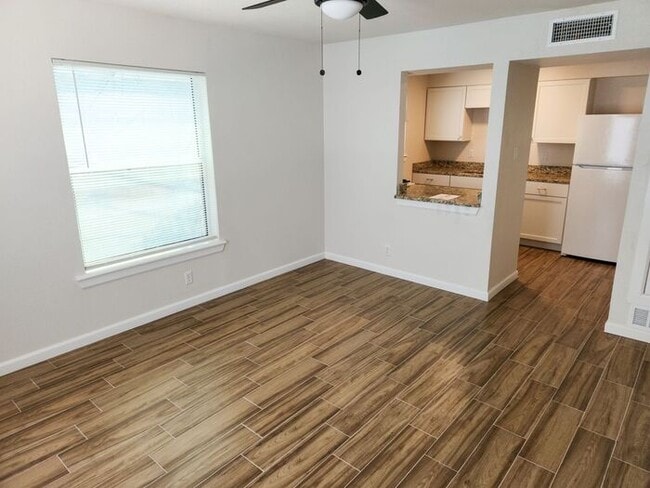 Two bedroom fully remodeled with refrigerated air