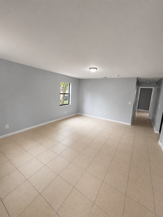 Photo - 38214 7th Ave Unit 38214 7th Ave