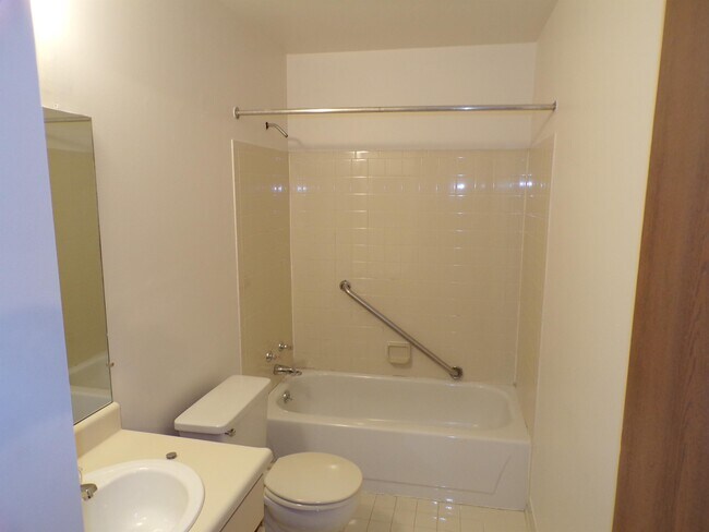 Photo - 3755 Heritage Pkwy