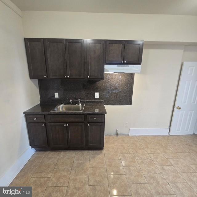 Building Photo - 1523 Ruan St