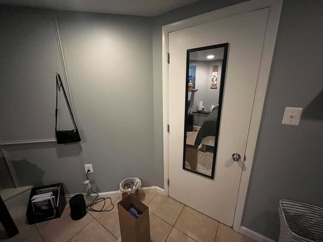 Photo - 1360 Girard St NW
