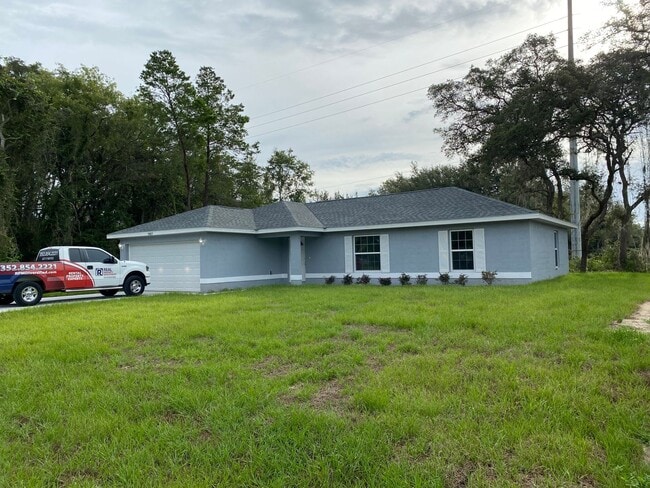 Photo - Desirable SW Ocala Neighborhood 3/2/2 **WON'T LAST**