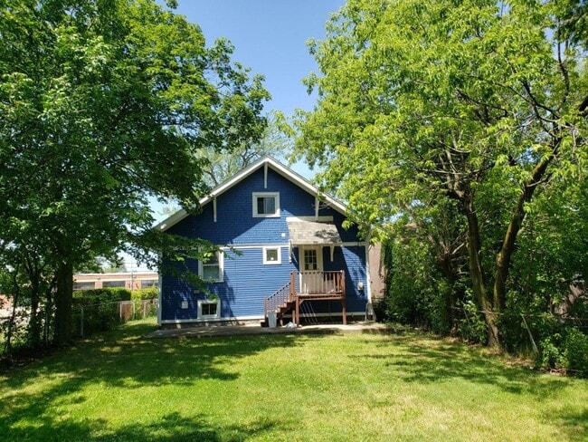 Photo - 993 Englewood Ave