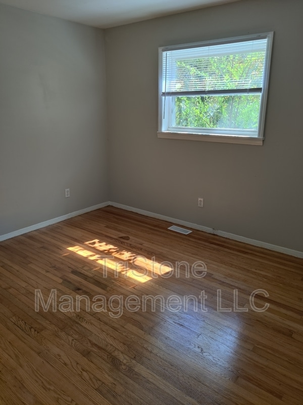 Photo - 9131 Feldbank Dr