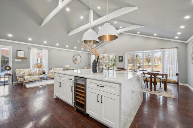 Photo - 7012 City Ave