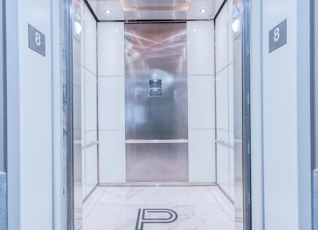 Photo - 851 NE 1st Ave Unit 812