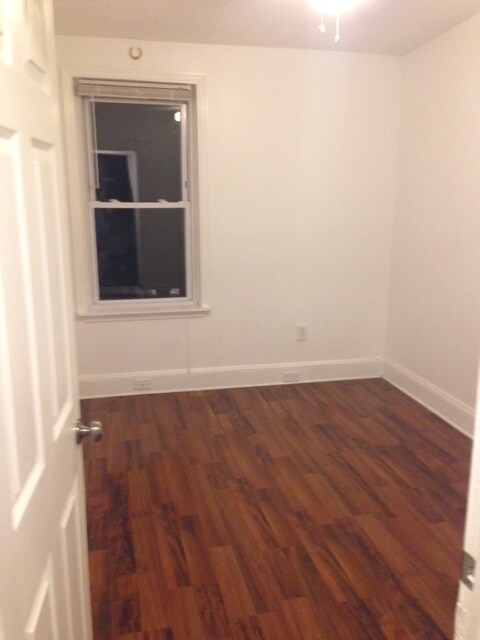 Rear Bedroom, accommodates full sized bed. - 1412 Orange Street
