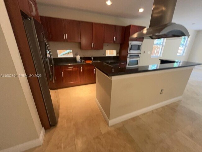 Photo - 409 SW 5th St