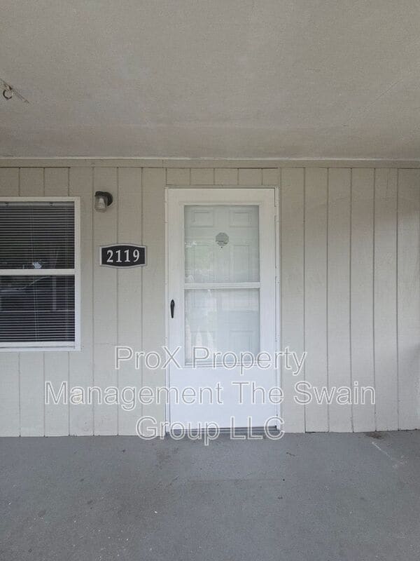 Photo - 2119 Park Ave