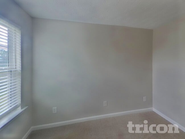 Photo - 5544 Frontier Ct