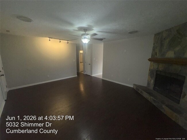 Photo - 5032 Shimmer Dr