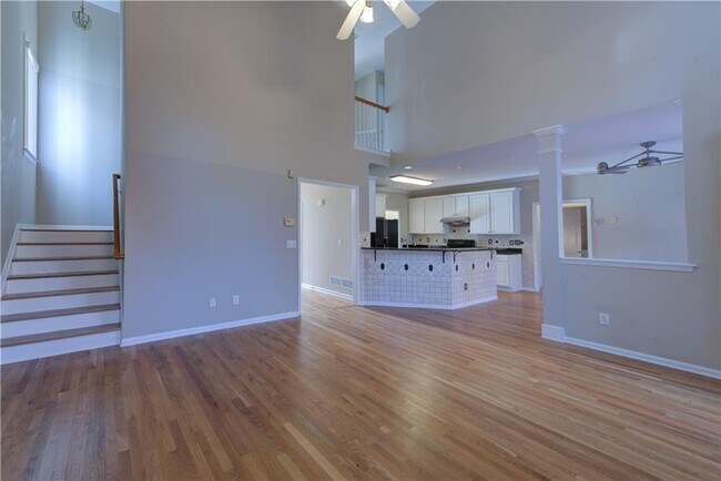 Photo - 1474 Lake Heights Cir