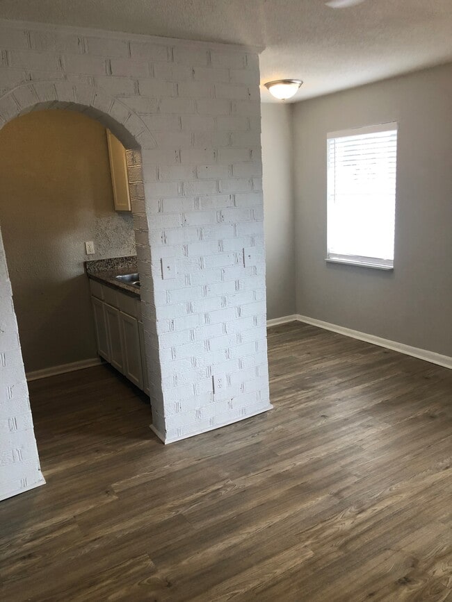Forest Cove Apartments