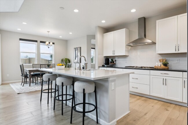 Photo - 6374 Medera Wy