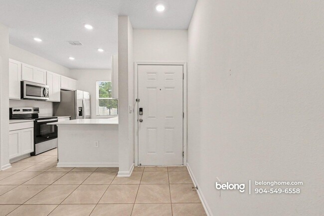Photo - 253 Sage Br St