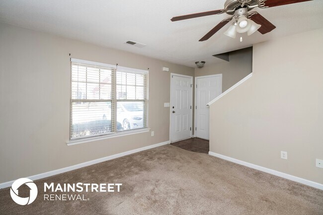 Photo - 3034 Broadleaf Trail Rd