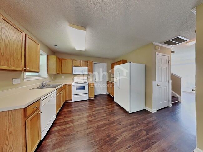 Photo - 706 Bellmeade Bay Dr