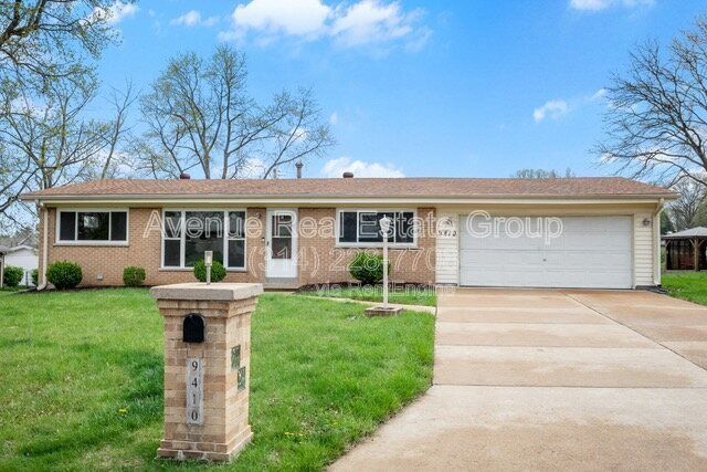 Building Photo - 9410 Cimarron Ct