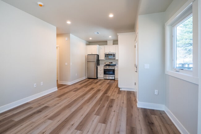 Photo - 120 Richardson St