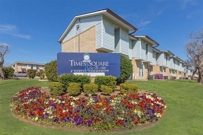 Photo - 2100 Southcrest Dr