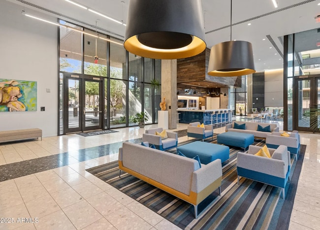Building Photo - Luxury 1 Bed Condo in the Heart of Downtown Phoenix -- COMING SOON