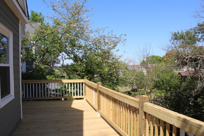 Photo - 283 Orange St