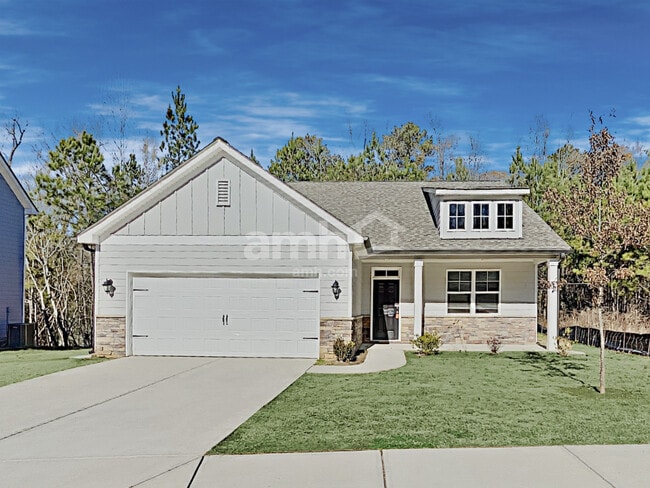 Building Photo - 209 McBee Pl