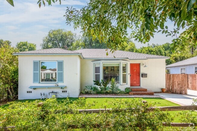 Building Photo - 6601 Rubio Ave Rental