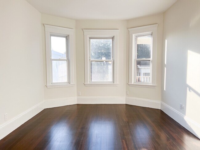 Photo - 156 Homes Ave Unit 2