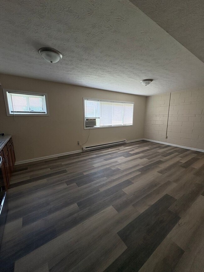 Maple Court