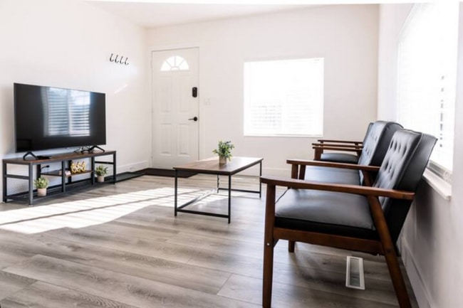 Photo - 2315 S 500 E