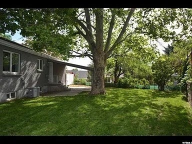 Photo - 1795 Gundersen Ln S