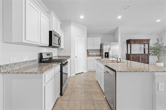 Photo - 709 Mount Vis Ln