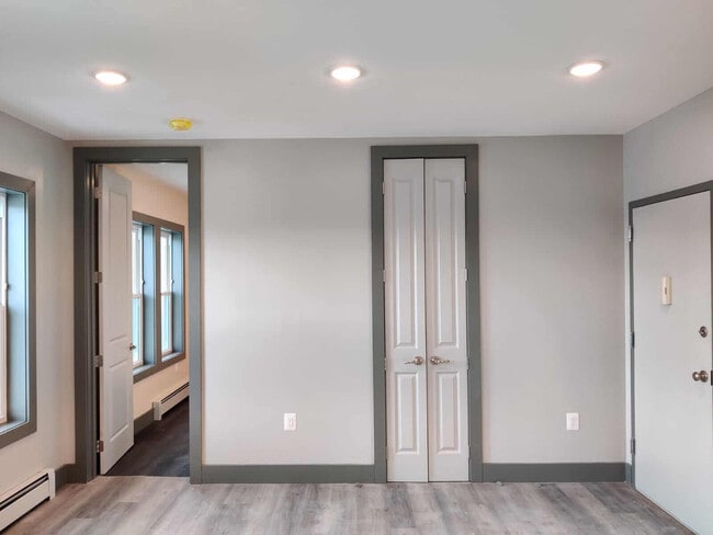 Photo - New Park Apartments