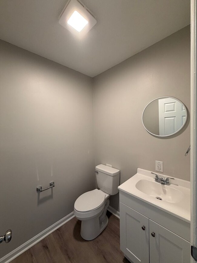 Photo - Charming 1,025 sq ft single-family home offering 3 bedrooms and 2 full bathrooms—perfect for comf...