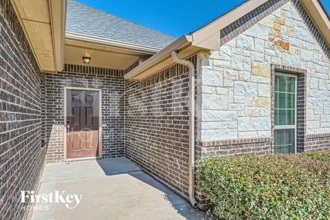 Photo - 2704 Park St