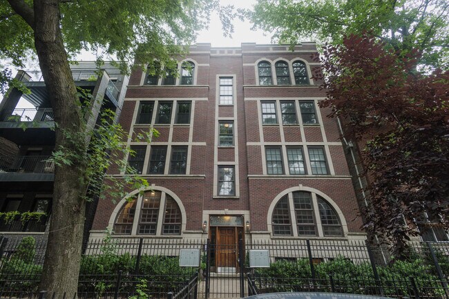 Photo - 1527 N Hudson Ave Condo Unit 4N